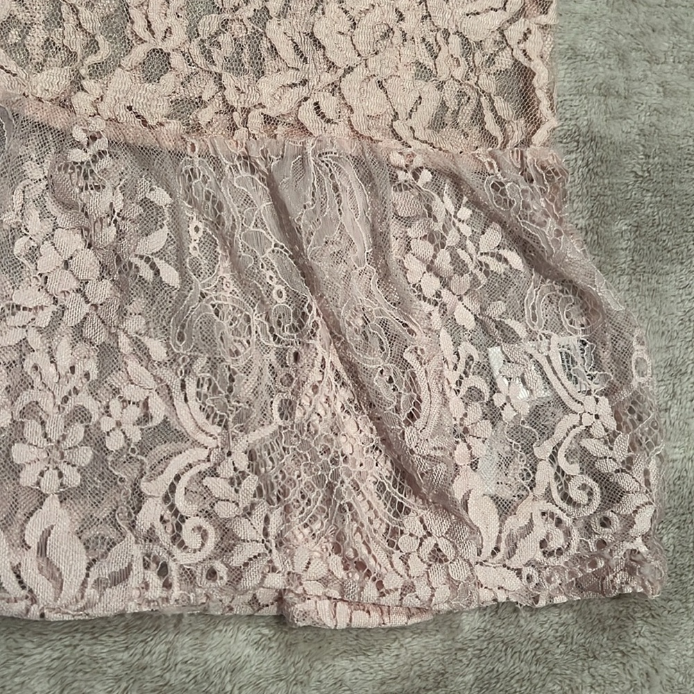Buffalo Lace Tank Top - Picture 8 of 9